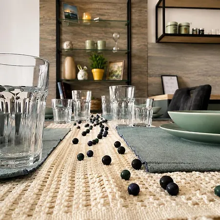 Apartment Larimar - Sea Garden & Life Burgas