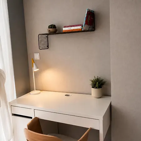 Larimar - Sea Garden & Life Apartment Burgas